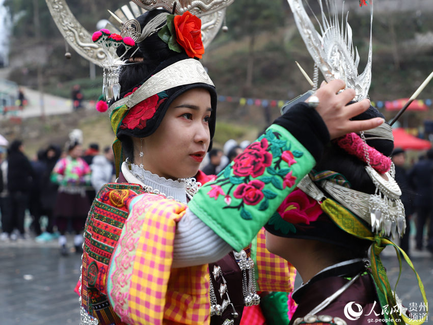 1��13�������F��ʡ��կ�h�d��悷�����������Ⱥ���������^���