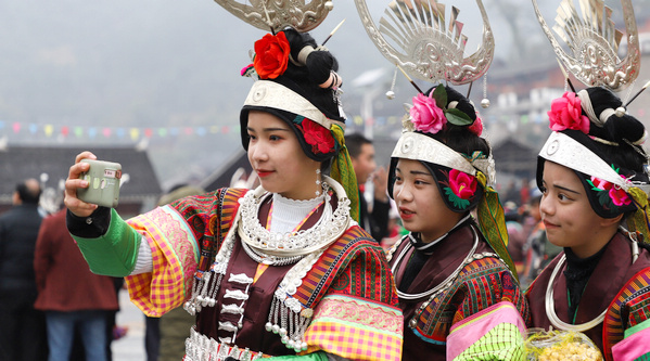 �F����կ�J�ϕ���ʢ�b����ӭ���w������M�D��