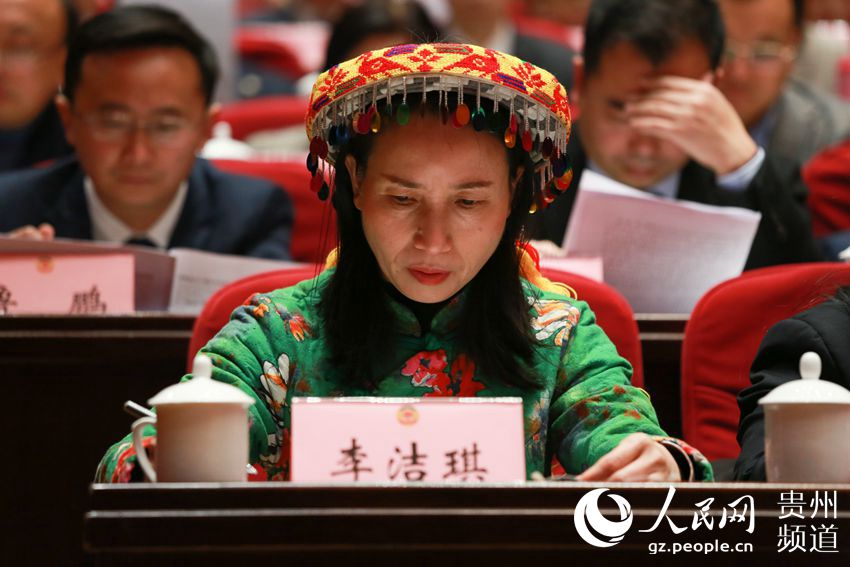 �������F���ٔ�����ί�T��Ϳ�� �z