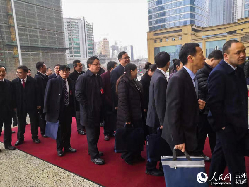 �˴���������������㷼 �z 