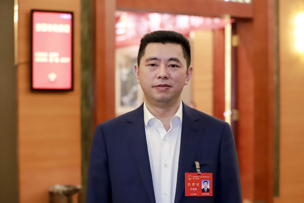 �F��ʡ�˴�����������ί����(sh��)ӛ�����L(zh��ng)�Ε�·