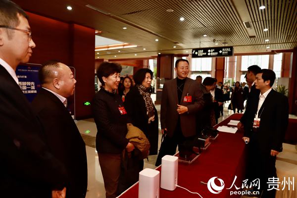 �Ї��Ƅ��F�ݹ�˾�hί��ӛ�������폈���򡰃ɕ���������ί�T��B5G�ИI���á��F���Ƅӹ��D