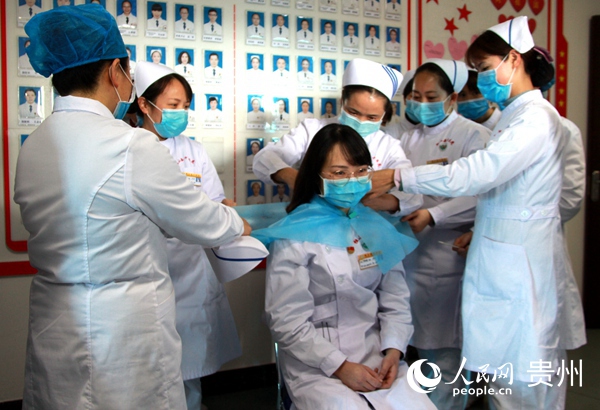 ͬ�����T��¶���^�l