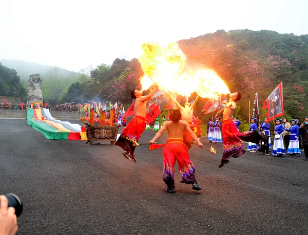 ������㷼 �z