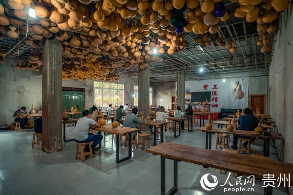 ����A�Ĺ��˂������������J�C����Ϳ�� �z