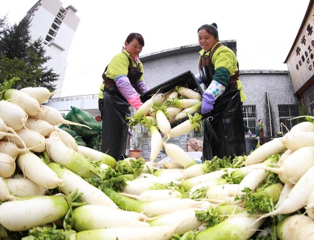 �F�����������ڻ�ˮ ������ؚ            �F�����������ڻ�ˮ ������ؚ         �����О��҂���˾���ŵ�3.4�|Ԫ���ǳ����r�������@�P�X���҂��İ����O���a�Iʾ�����ؽ��O�Ŀ���ܼ��r���M�ˡ����F�������h�r�I�a�I�lչͶ�Y��˾���Pؓ؟����f������I���L�lչ���^���У�����֧����һ���P���lչ���T�����أ����H�܉������I���^�y�P�����Ҍ����ش��AÓؚ���ԑ����P��Ҫ��    ���M�����h�����O�����أ�һ�����O��������[�������O��������\��ȫ���N���c���N���������Ϻ����V�ݵȵء�Ȼ�����ڷN�O��֮ǰ��ԓ�������ԷN���������מ����������F�ݒ��ƶ����9��δժñ���ؚ���h֮һ�����Nֲ��Ч��������h���Ӵ��AÓؚ���ԑ�    2018�꣬�F��ʡί̖��ȫʡ����һ�����d�r�彛������̵Įa�I�������������h���������현ݶ��飬���������F��ʡ���ж��c�ͷ����h�������������{���r�I�a�I���֣����c�lչ�ײˡ����}����ɏ���׽M�ɵġ����׮a�I�����O���������a�I��̽��������     