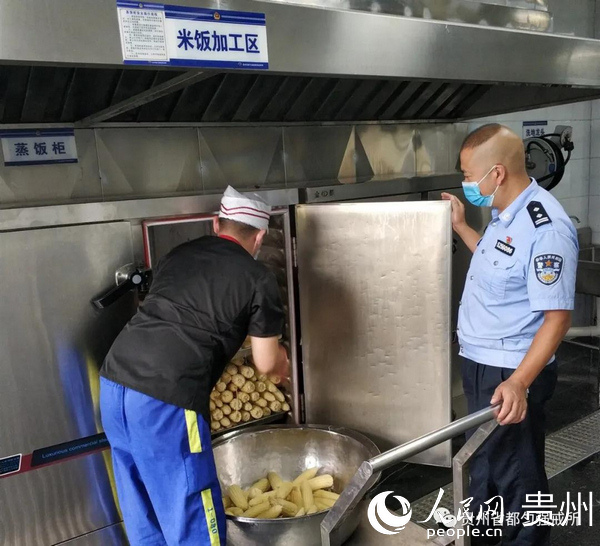 �ͷ��c�r�aƷ���N �䶾����������