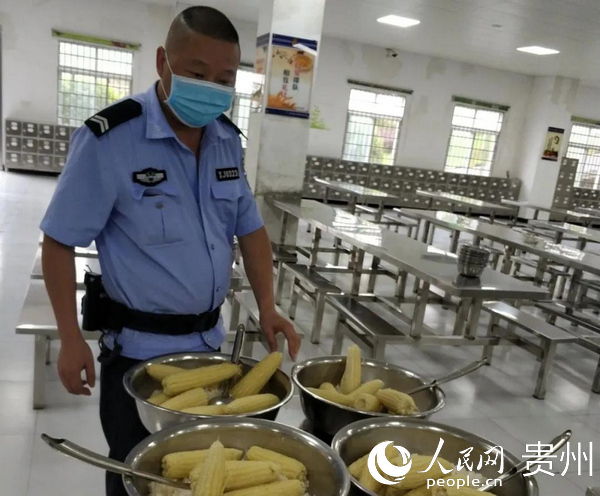 �ͷ��c�r�aƷ���N �䶾����������