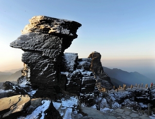 ���ɽ�������̆��� �z            ��ʮһ���S���� �F�������_���ﶬ���B֮��          2020����c��������ڌ������F��ʡ�Ļ������Ώd���Ƴ�A�����^�TƱ�͜�Ȫ�TƱ�������ߣ��\��ȫ�������ό��F���_��һ���ﶬ���B֮�á����˽⣬2020�ꡰʮһ���S�������g���F�݌�����ȫ���ο��Ƴ������^�TƱ���ƃr���ۃ���(��������Ȫ���^�;��^�����S���I���Ŀ)�����΃������ߣ��ο�ͨ�^��һ�a���F�ݡ�ƽ�_�A�s��ُƱ��߀���������ۃ��ݡ�    ���⣬��ӭ���ﶬ����ǭ�οͣ��F�����΅f����Ȫ���B�֕�����̖�٣��������H��Ȫ���F����Ȫ���f���Ȫ�����~�����ζȼم^�����~�Ȝ�Ȫ����Ϣ���Ȫ�����V��Ȫ���ļ��F��ɽ�؜�Ȫˮ���硢��혰��`��Ȫ����֦��e������Ȫ���P�݄پ���Ȫ��ʯ����ɽ��Ȫ���̼ң�����10����Ѯ�Ƴ���Ȫ�TƱ7�ۃ��ݡ���     