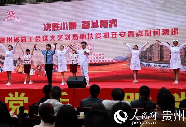 ��ˇ�ݳ������� �z