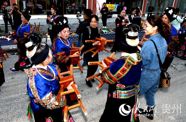 ����ͬ���c�ο������������S�c�� �z