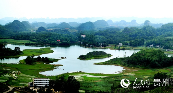 С���ᭇ��ɽˮ�辰�������� �z