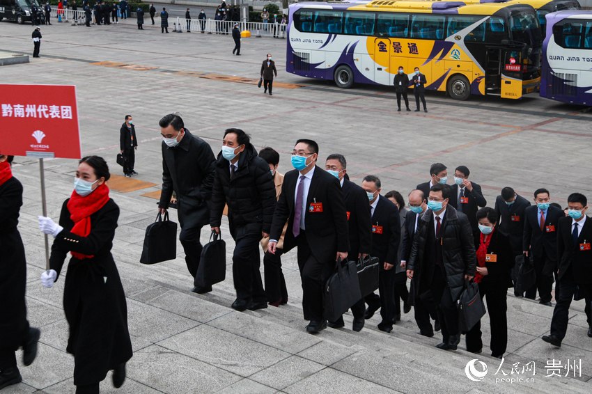 ǭ���ݴ���F���_����������  �z