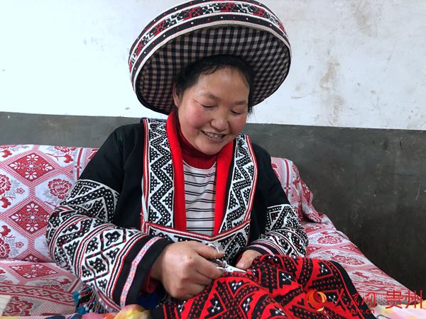 ��������