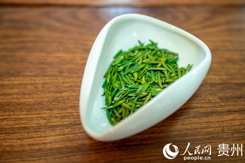 ��S�ý�����ղ��~�Ƴɵ���ǰ��������W Ϳ���z