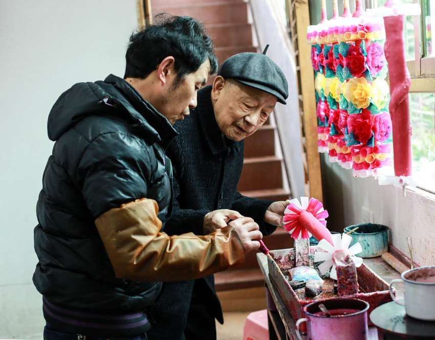 ���F�t���ˣ��ң��̃��ӄ����F�����T����С���z