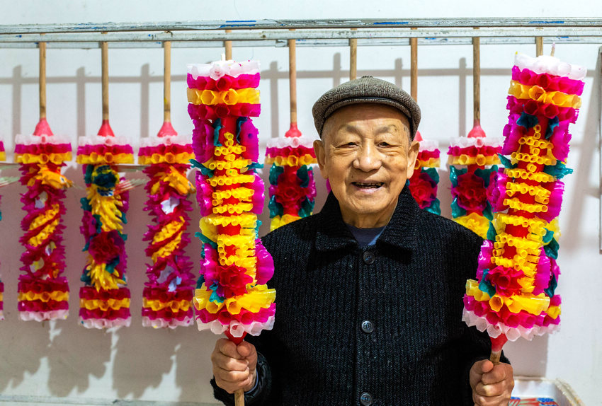 ���F�t����չʾ���õĻ��T����С���z