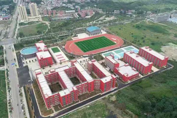 ��Ȫ���С�