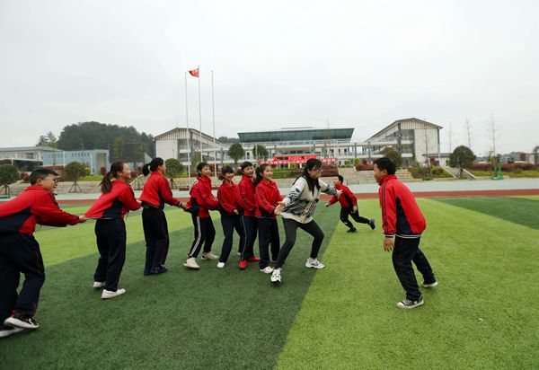 ��Ȫ���С�