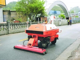 道路病害檢測(cè)機(jī)器人“上崗”