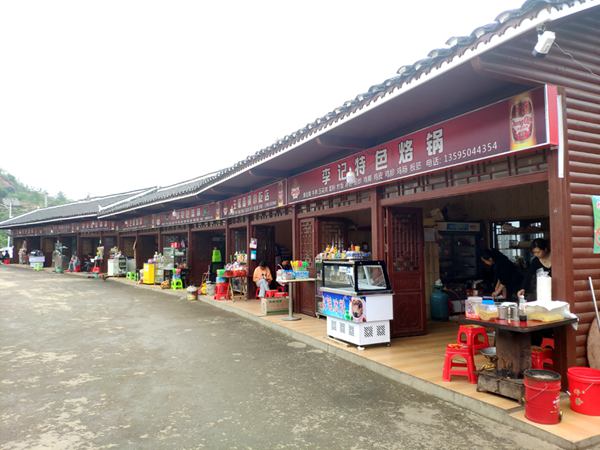 ��ɫС��һ�l�֡�