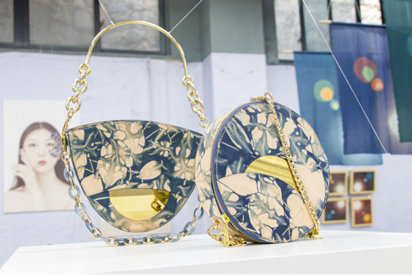 ���I����Ʒ���f���R��