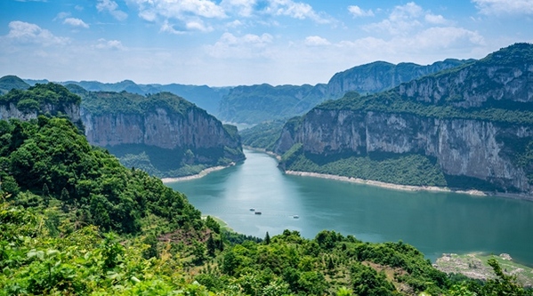 �F��ǭ�����������l���ݴ��L��