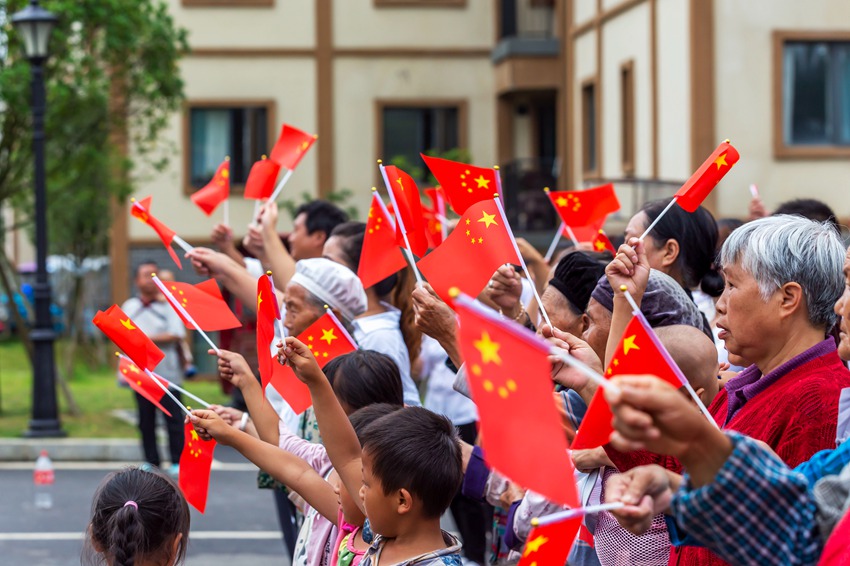 2021629գFʡǭķֵL@׵طؚcװȺ_չcףϲӭh100ꡣz