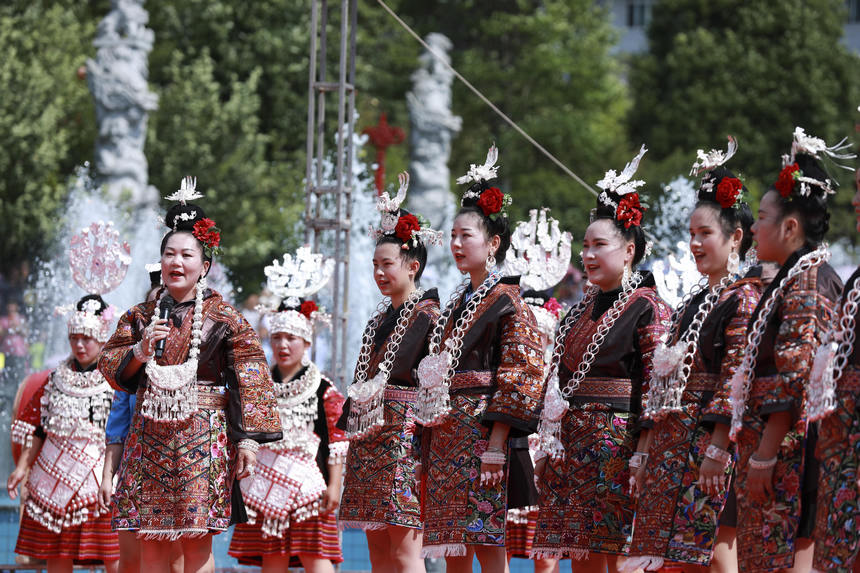 7��15�գ�����Ⱥ�������F��ʡ���ӿh�������������������ݡ�����ϔz