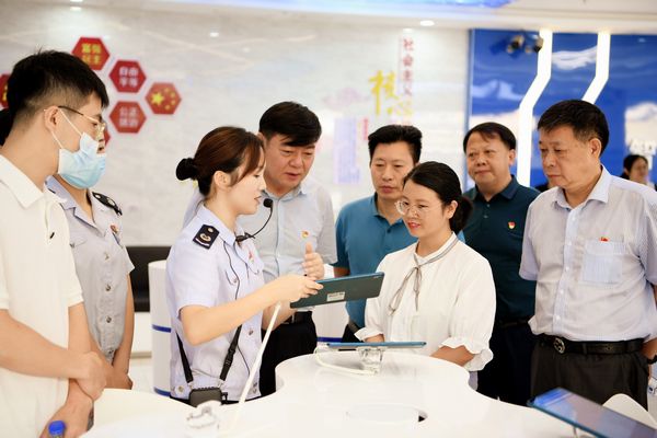 ���տ����hʷ�W����������Ѳ��ָ���M��ʡ���ݶ��վ��I�����{���˵��P���С��ǻ��k�����Տd���w��k�����������Ĕz