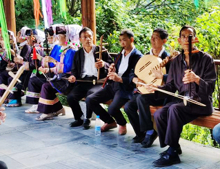 ���ܶ���Ļ����w������L�顣����W ꐾ����z             悌����������ܶ���Ļ� �w������L��          7��15�գ��ڰˌð�����ήa�I�lչ�����悌��h�_Ļ���_Ļʽ�ϣ�悌�����Ļ�չʾ�ˮ��������L�顣    �����悌��h�����Ļ�������ɫ���ٔ�������y���ա��L�����T��������衢����ֹ�ˇƷ�Ș����˶��˶�ʵ���ɫ�����Ļ������Ї��Ҽ����z�������~��ʮ���{���������������ȡ���ʡ�����z�������塰������ݡ���悌����鲼�����Ļ��İlԴ�أ���ȫ��Ψһ���������������Z�^�Ļ���һ�����������οh����     