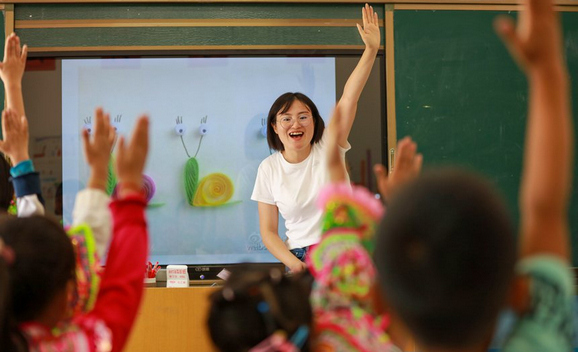 �F��ǭ�����ͽ̵���կ ӭ�ӽ̎���