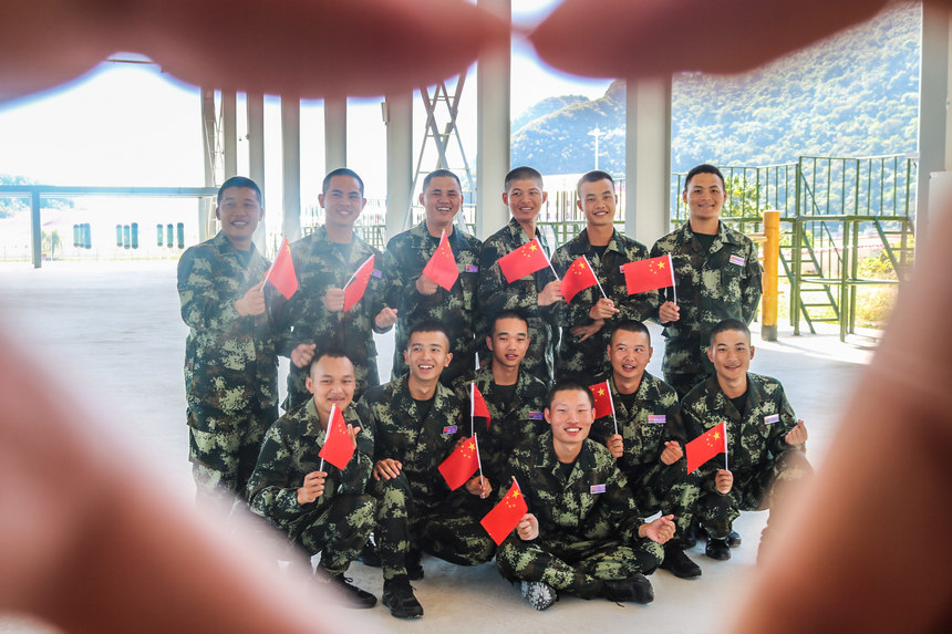 F侯ǭ֧9±͇ӰףsʢǇؔz