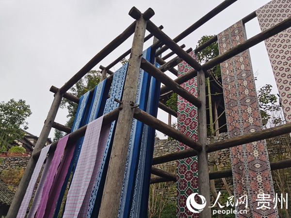 布匹。人民網(wǎng) 陳晶晶攝