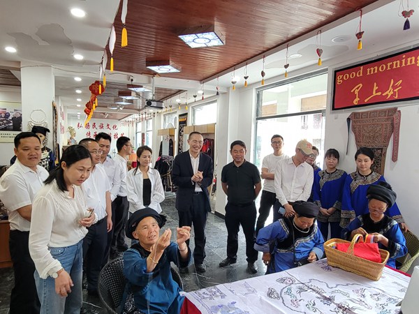 中惠旅智慧景區管理股份有限公司到三都調研考察旅游工作。