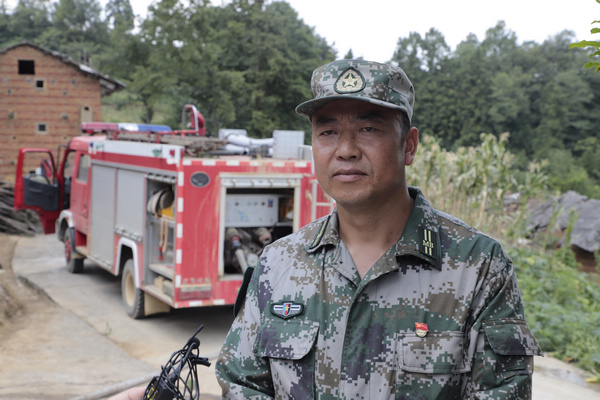 金沙縣安底鎮五龍村支委委員趙長宏。