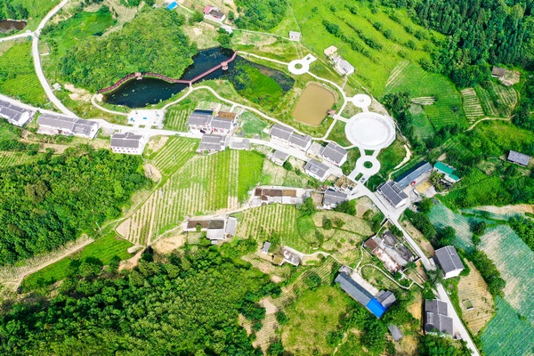 大方縣星宿鄉(xiāng)河山村美麗新農(nóng)村航拍。周訓貴攝