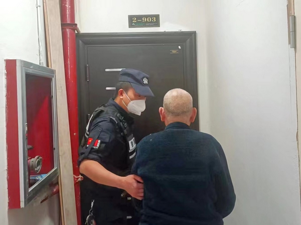 自冬季平安守護行動開展以來，玉屏公安全心全力為民解憂，切實提高人民群眾安全感、幸福感、滿意度。