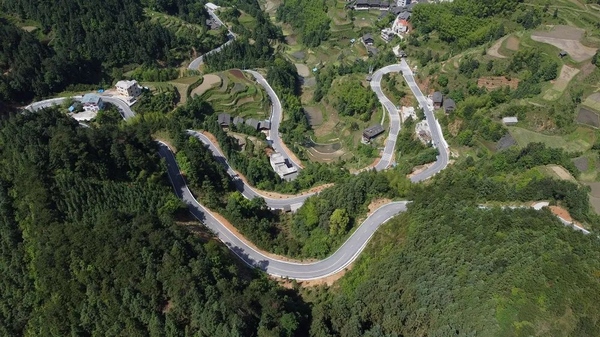 黎平縣農村公路。受訪到單位供圖