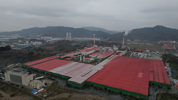 畢節(jié)明鈞玻璃股份有限公司。劉偉海攝