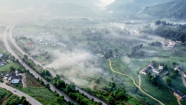 七星關區美麗鄉村。郭宏攝