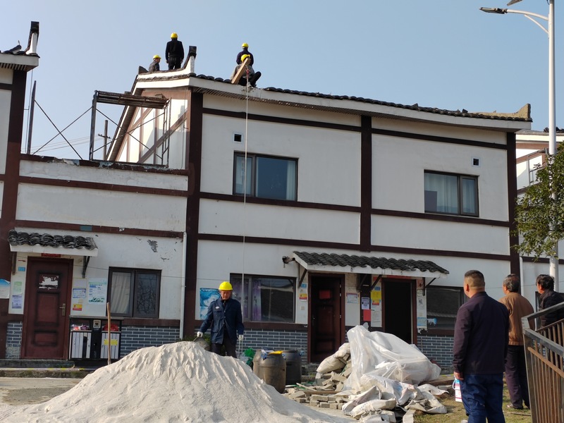 大方縣東關鄉人大代表視察項目施工。(司玉坤 攝).jpg