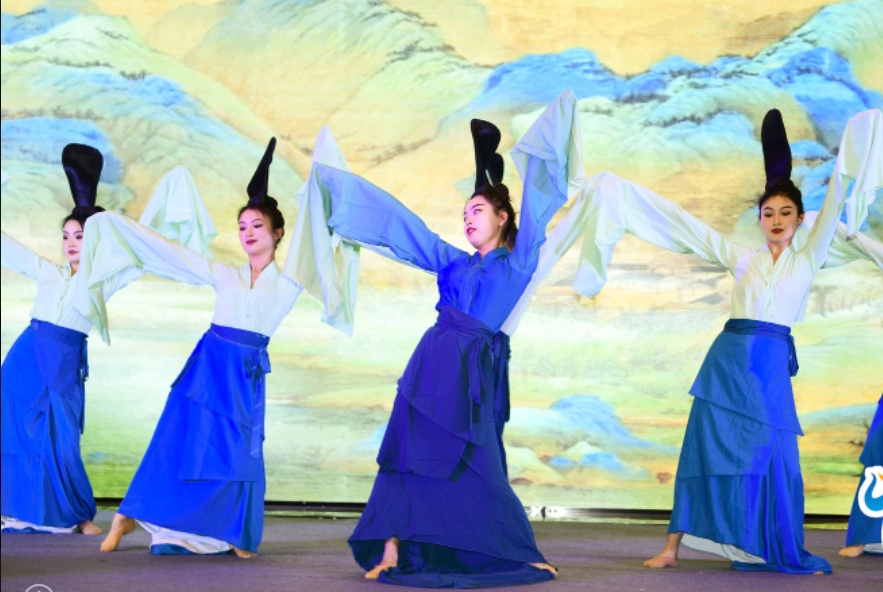 現(xiàn)場旅游推介。