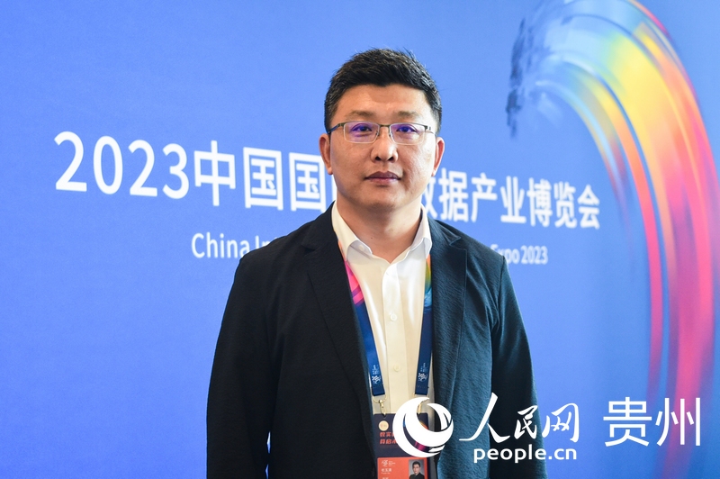 小i機器人高級副總裁杜玉清。人民網 王秀芳攝