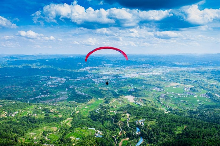 貴州安安滑翔傘基地。