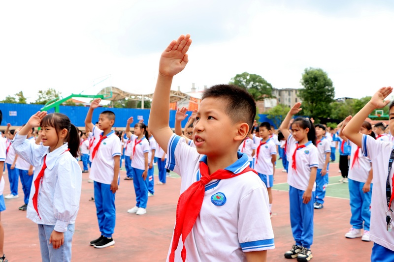 獨山縣第二小學(xué)。