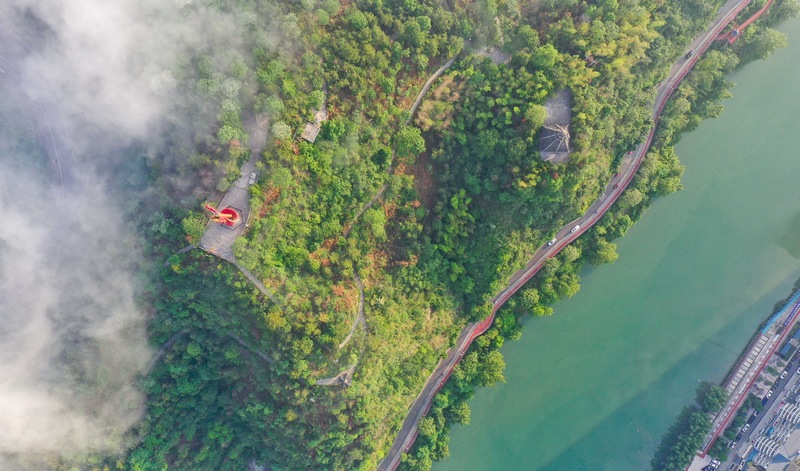 玉屏風光。葛永智攝