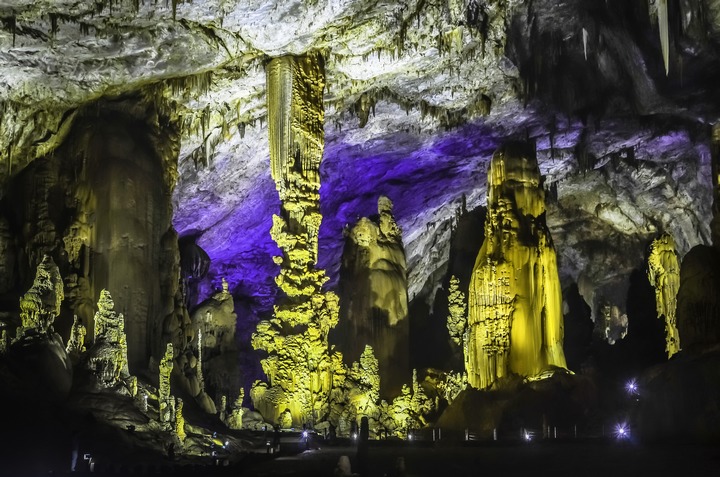 織金洞靈芝山。