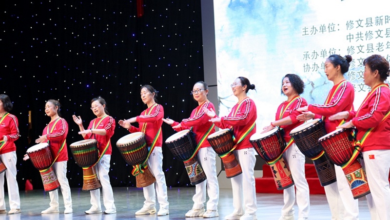 演出現(xiàn)場。伍維玉攝