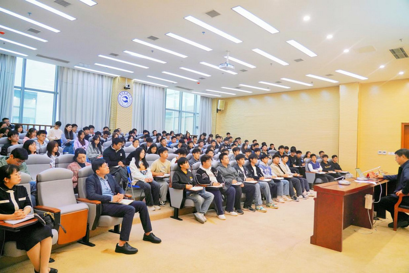 課堂現(xiàn)場。